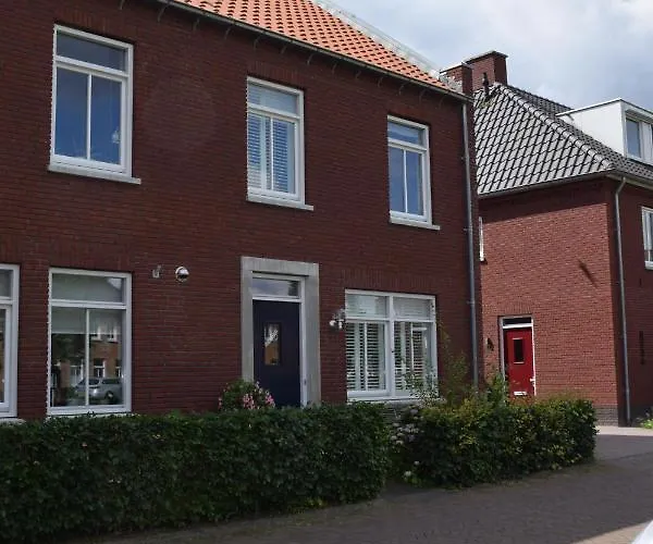 Hébergement de vacances Van Gogh Village *